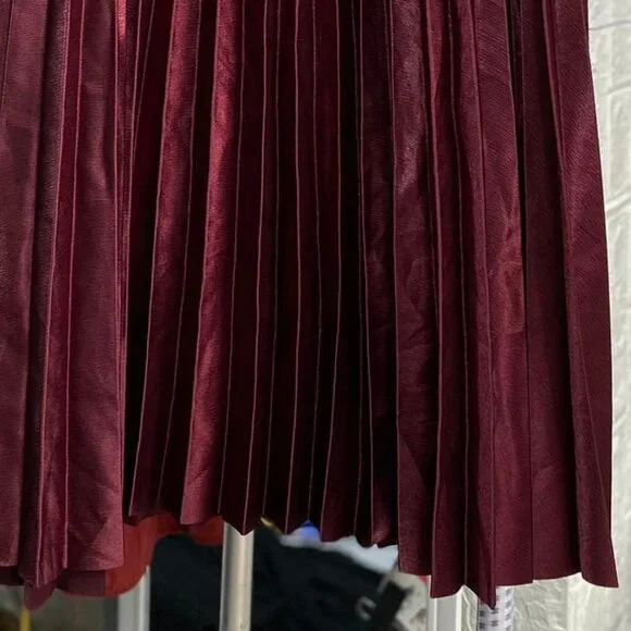 NWOT Burgundy Elegance High-Waisted Pleated Maxi Skirt - Picture 4 of 4